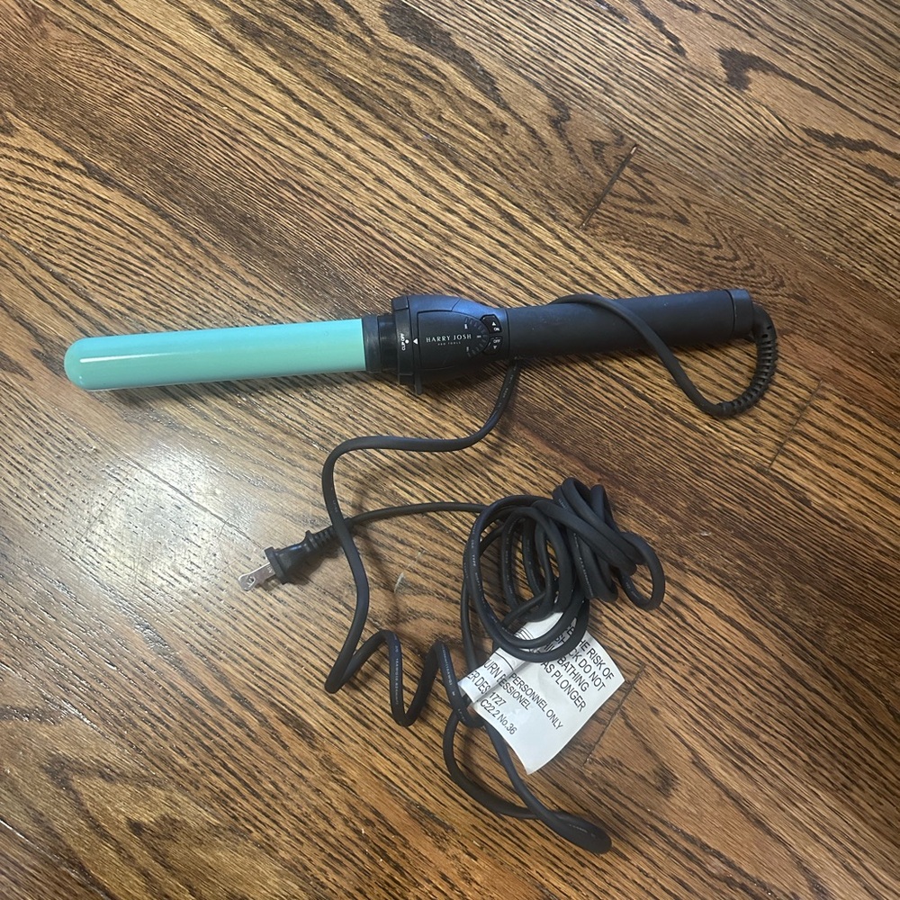 Harry Josh Curling Wand